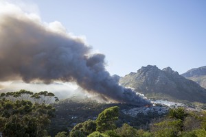 Imizamo Yethu Fire