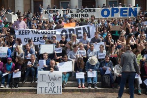 Photo of protest to keep UCT open