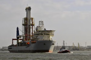 Photo of oil ship