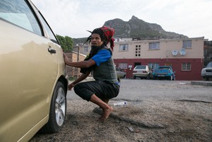 Hangberg protesters clash with police