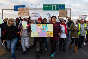 Bonteheuwel protest against gang violence and crime