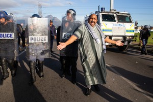 Bonteheuwel protest against gang violence and crime