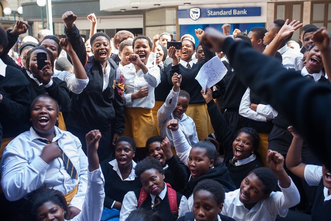 Photo of students protesting