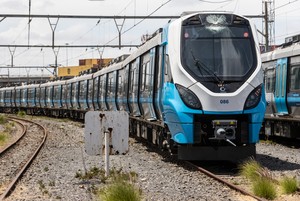 Prasa Trains