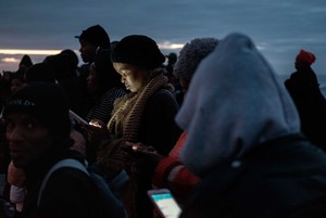 Photo of people waiting for taxis