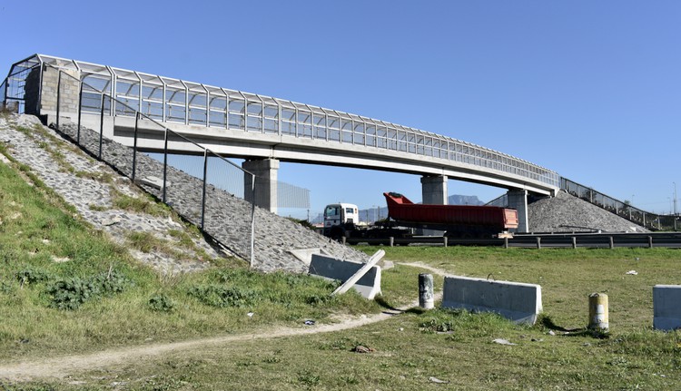 Photo of a bridge