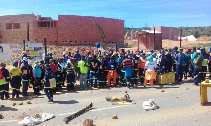 Photo of workers on strike