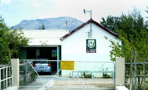 Parents want the Education Department to provide transport to their children attending Le Chasseur Primary School. Photo by Masixole Feni.