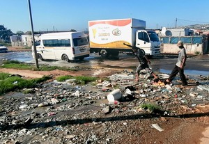 Photo of a filthy road