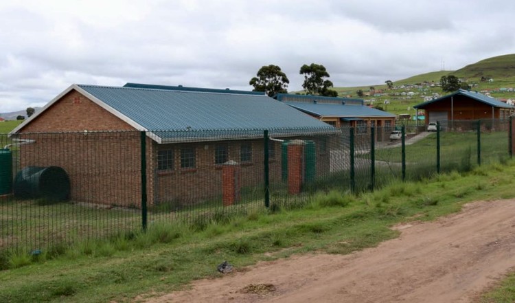 Photo of a school