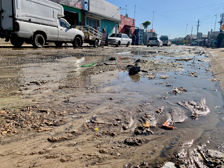 Photo of a muddy road