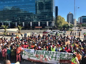 Photo of Marikana residents protesting