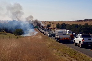 Photo of cars blocked on road